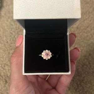 Pandora Flower Ring